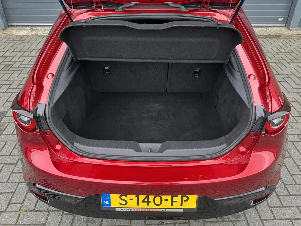 Mazda 3 2.0 E-SKYACTIV-G M HYBRID 150 HOMURA I AUT uit 2023, foto 13