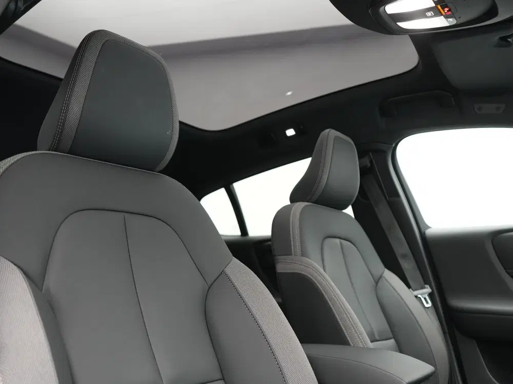 Volvo C40 Recharge Core 69 kWh 231pk Dealer O.H. uit 2023, foto 6