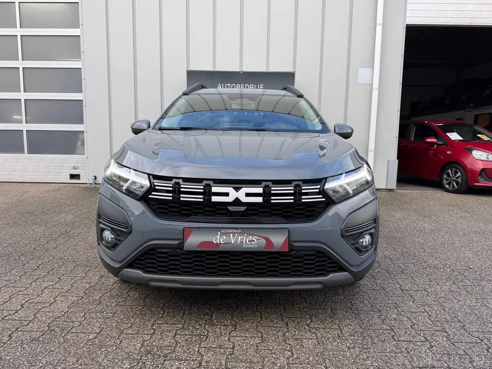 Dacia Jogger 1.0 TCe 110 Extreme 7p. CAMERA uit 2024, foto 4