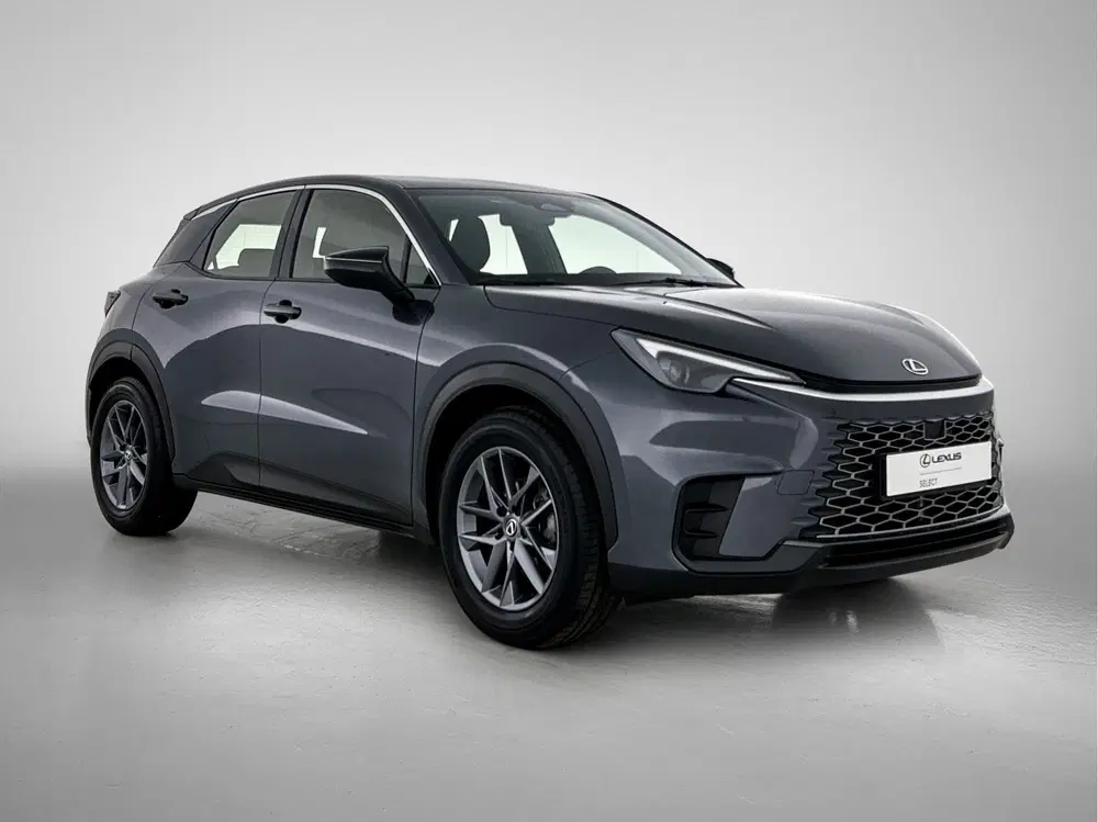 Lexus LBX 2WD uit 2024, foto 12