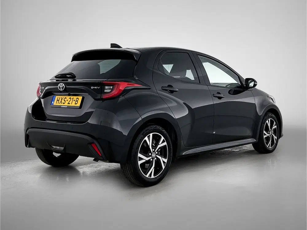 Toyota Yaris 1.5 Hybrid 115 Dynamic uit 2025, foto 2