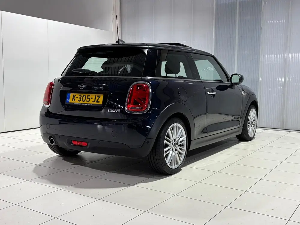 Mini Cooper 1.5 Cooper Classic Panoramisch dak uit 2021, foto 7