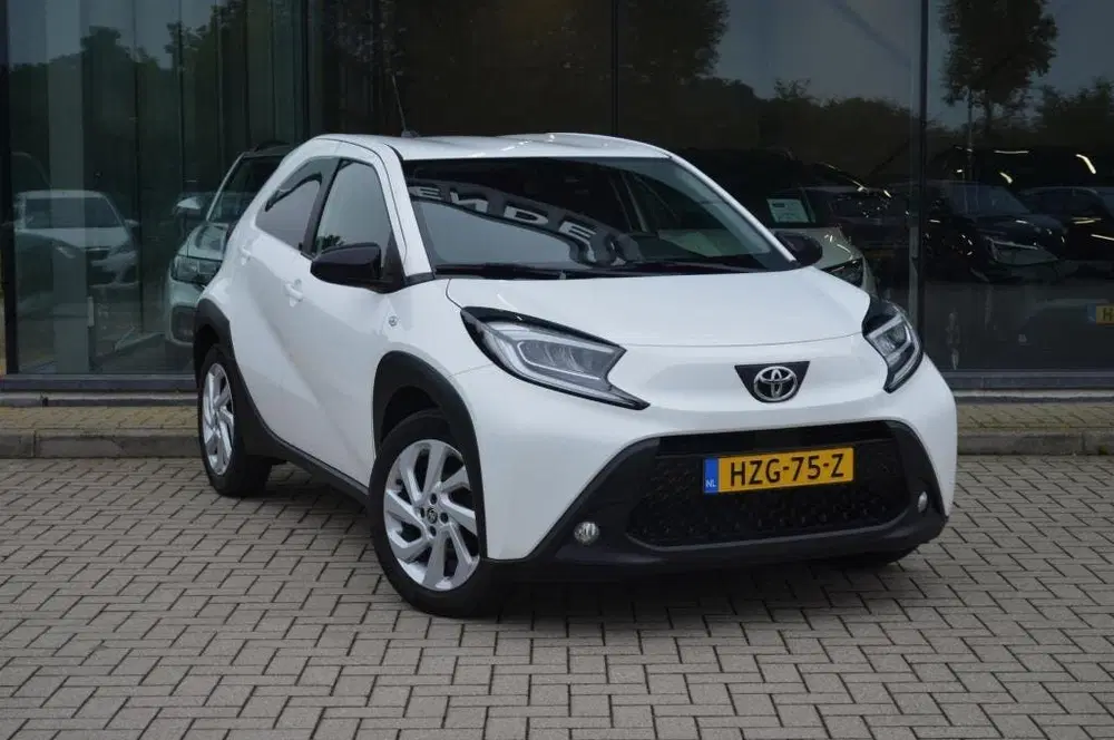 Toyota Aygo X 1.0 VVT-i MT Play uit 2022, foto 6