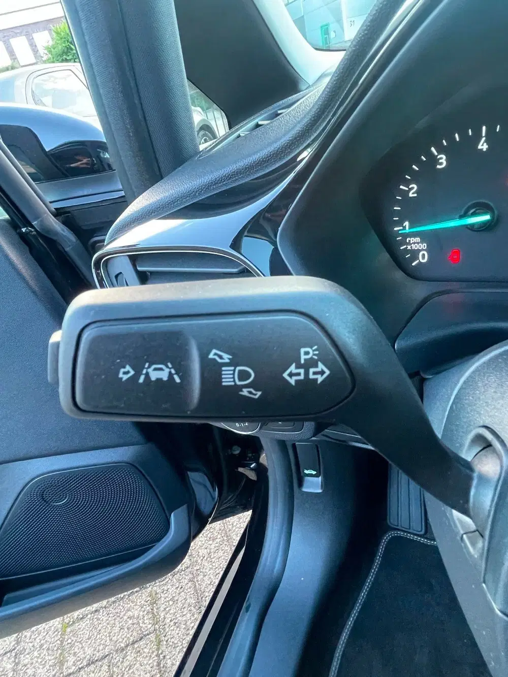 Ford Fiesta 1.0 EcoBoost Hybrid Titanium uit 2022, foto 9