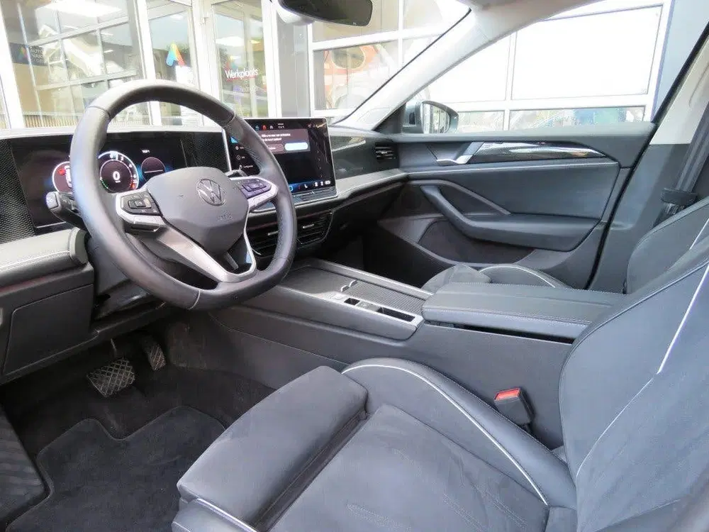 Volkswagen Passat 1.5 eHybrid 204pk Elegance uit 2026, foto 9