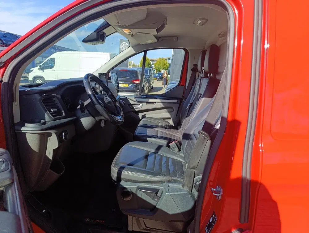 Ford Transit Custom 300 2.0 TDCI L2H2 Trend uit 2020, foto 13