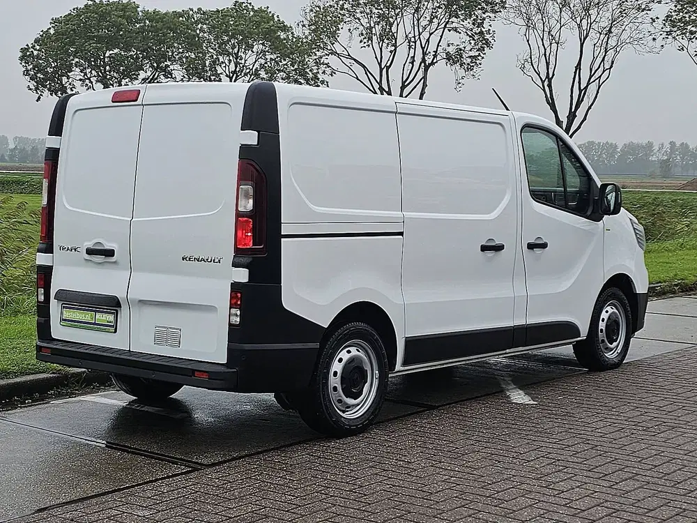 Renault Trafic 2.0 DCI bdci 130 l1h1 uit 2023, foto 3