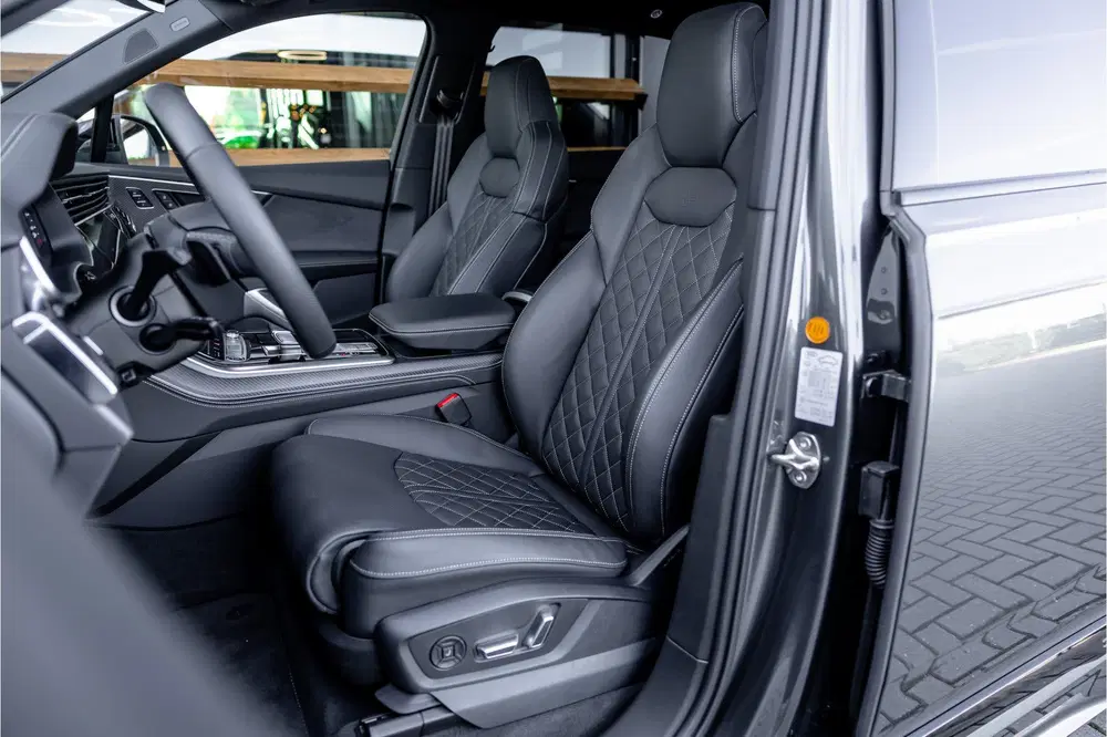 Audi Q7 60 TFSI e quattro Pro Line S Competition uit 2026, foto 15