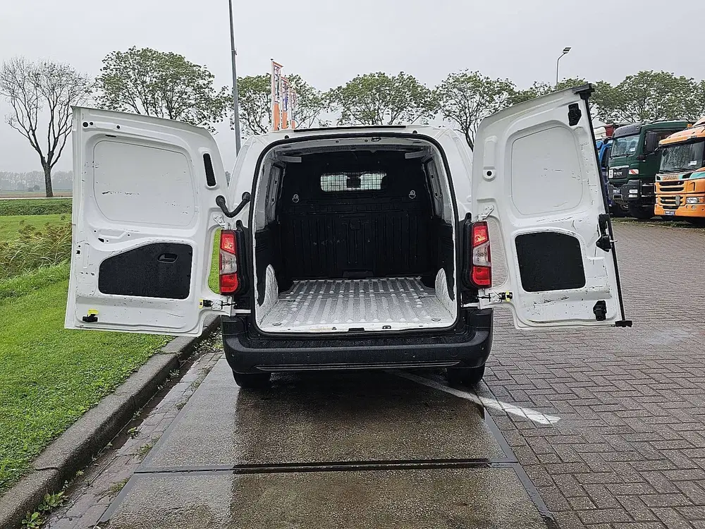 Peugeot Partner 1.5 L2 ac automaat EURO6 dubbele schuifdeu uit 2020, foto 11