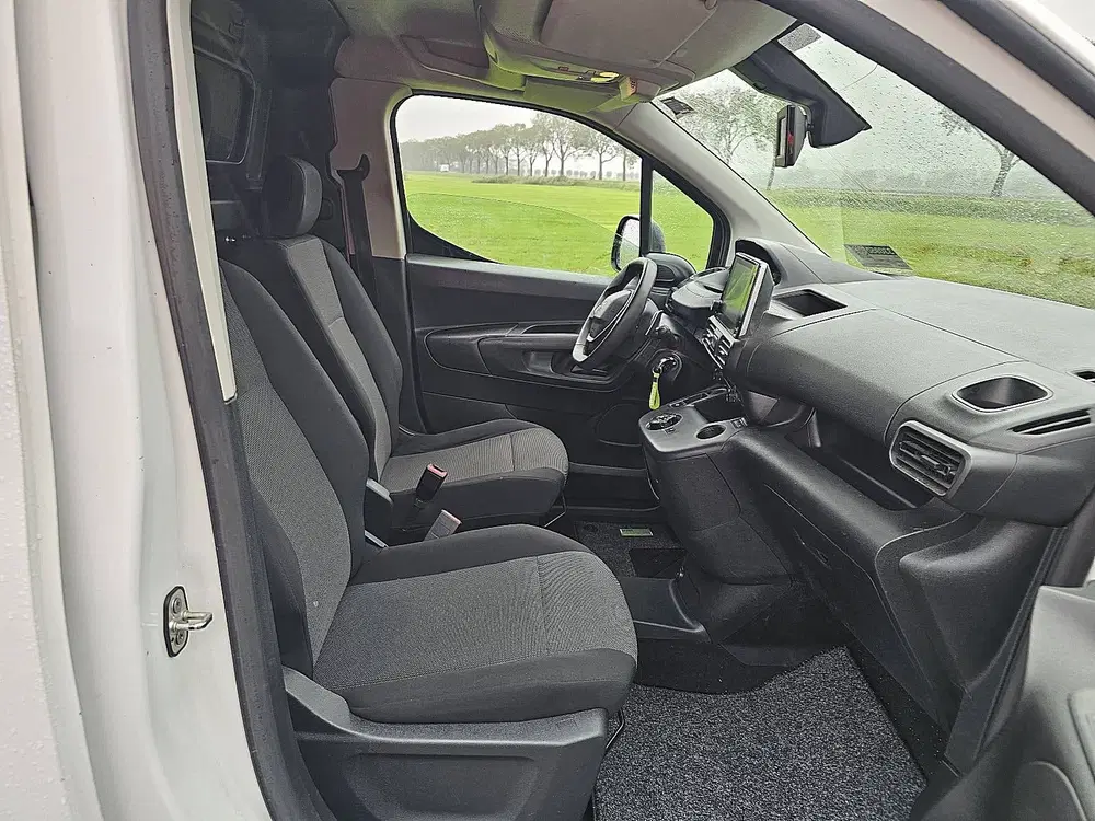 Peugeot Partner 1.5 L2 ac automaat EURO6 dubbele schuifdeu uit 2020, foto 7
