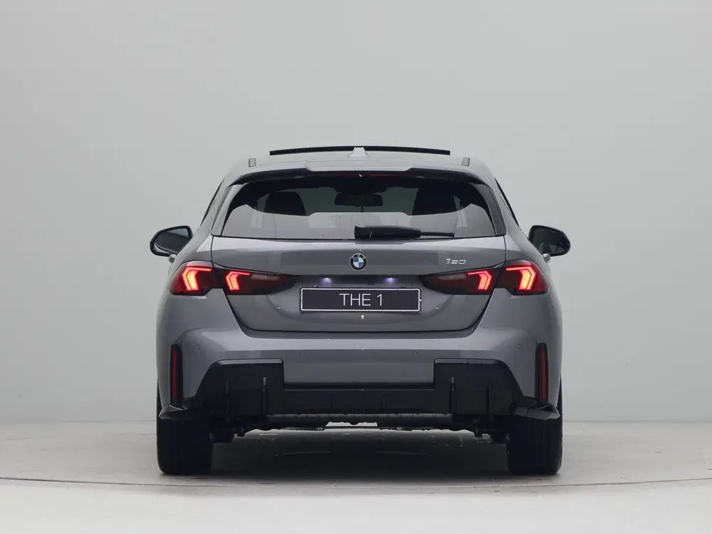 BMW 1-serie 120 M Sport Pro uit 2026, foto 6
