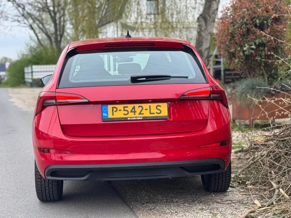 Skoda Scala 1.0 TSI Sport Business uit 2022, foto 4