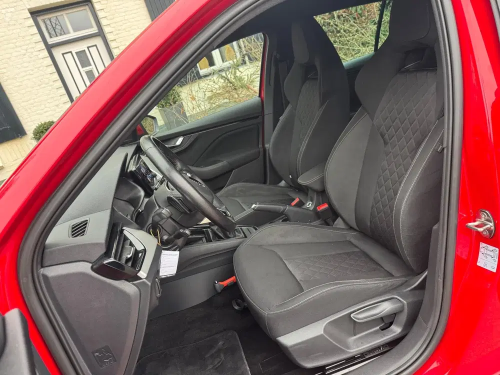 Skoda Scala 1.0 TSI Sport Business uit 2022, foto 7