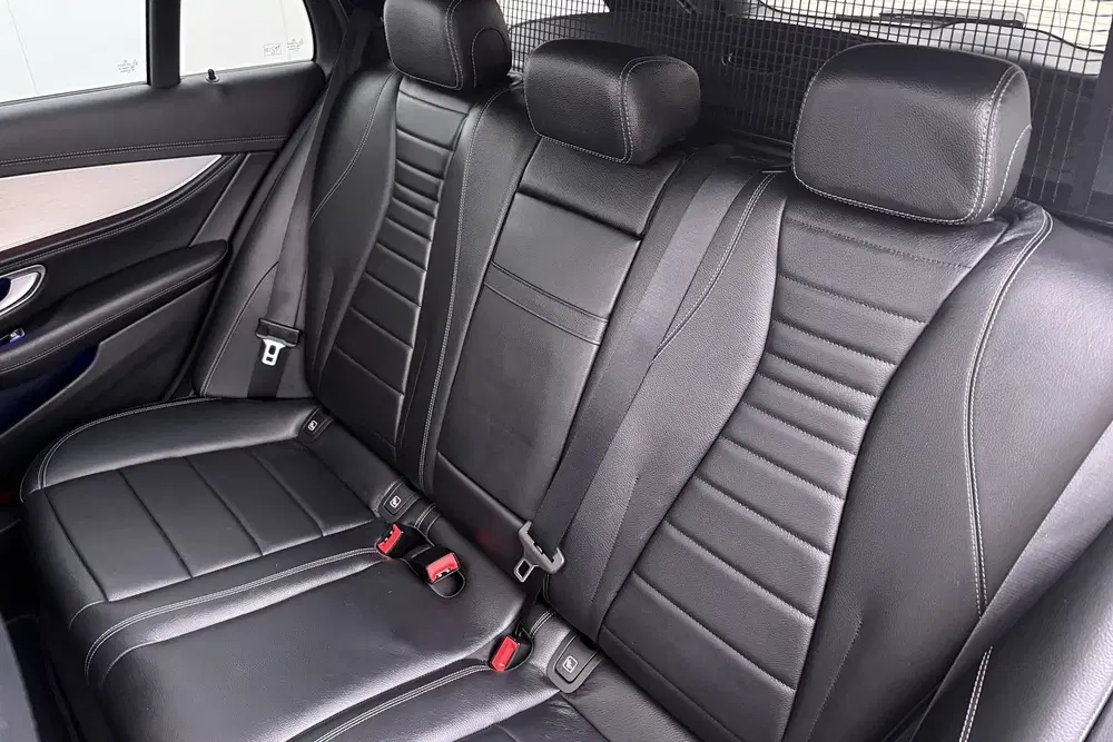 Mercedes-Benz E-Klasse 300e AMG Pano-Dak Burmester Vo uit 2021, foto 12