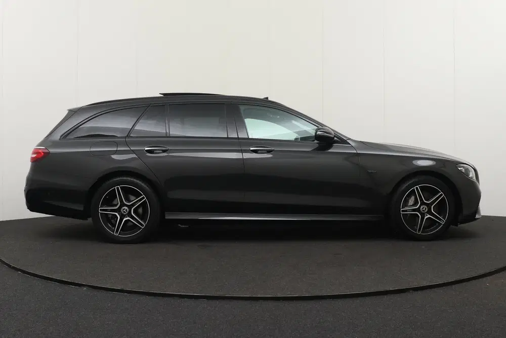 Mercedes-Benz E-Klasse 300e AMG Pano-Dak Burmester Vo uit 2021, foto 6