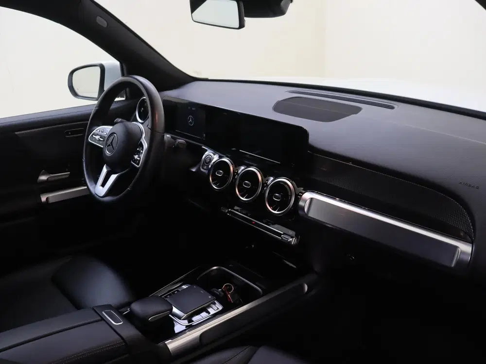 Mercedes-Benz GLB 200 Business Solution uit 2020, foto 5
