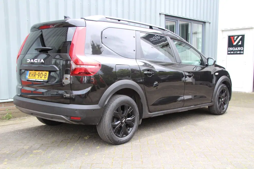 Dacia Jogger 1.0 TCe 110 Extreme 7p. uit 2023, foto 4