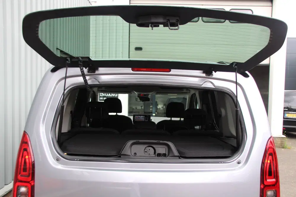 Citroën Berlingo Citroen BERLINGO 1.2 PureTech Shine Multis uit 2024, foto 8