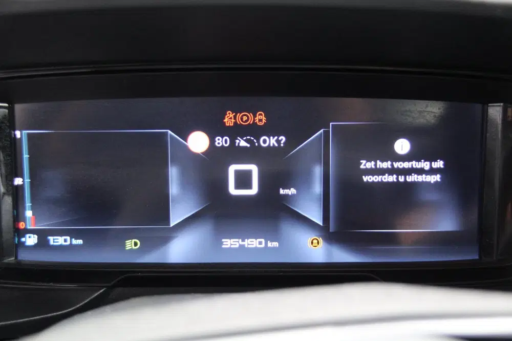 Citroën Berlingo Citroen BERLINGO 1.2 PureTech Shine Multis uit 2024, foto 9