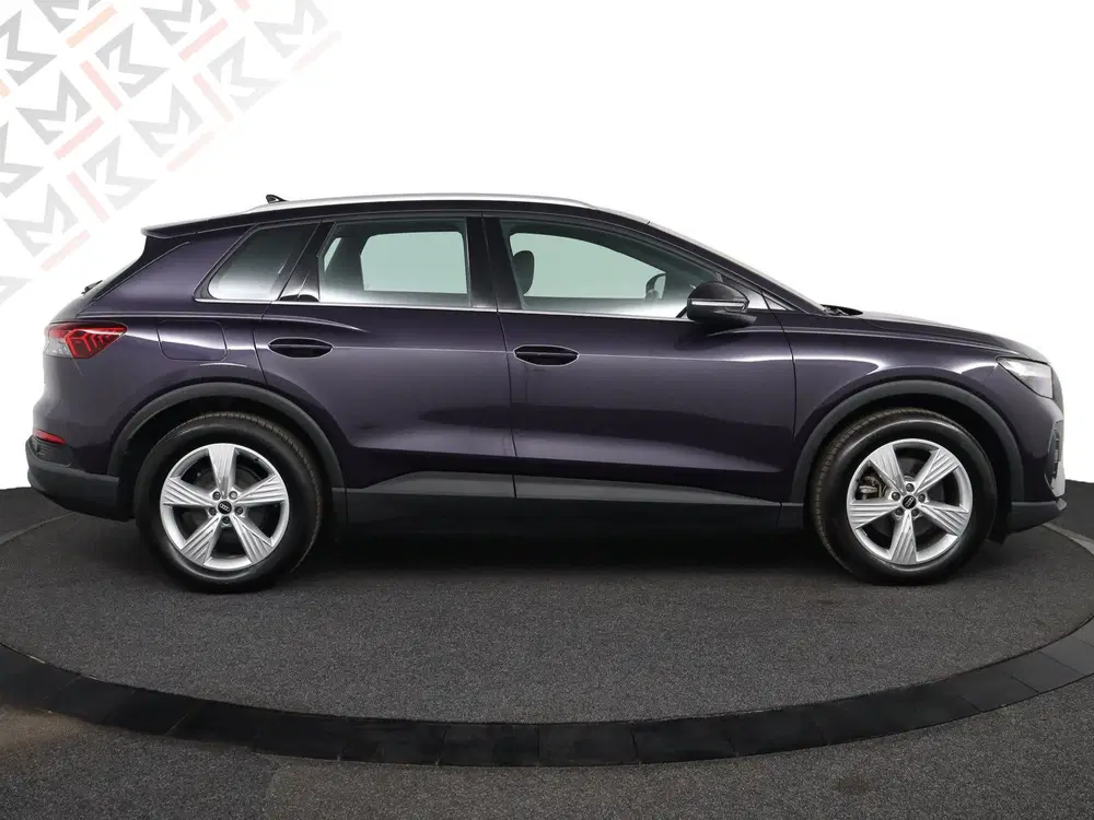 Audi Q4 e-tron 35 Edition uit 2023, foto 10