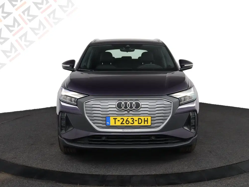 Audi Q4 e-tron 35 Edition uit 2023, foto 12