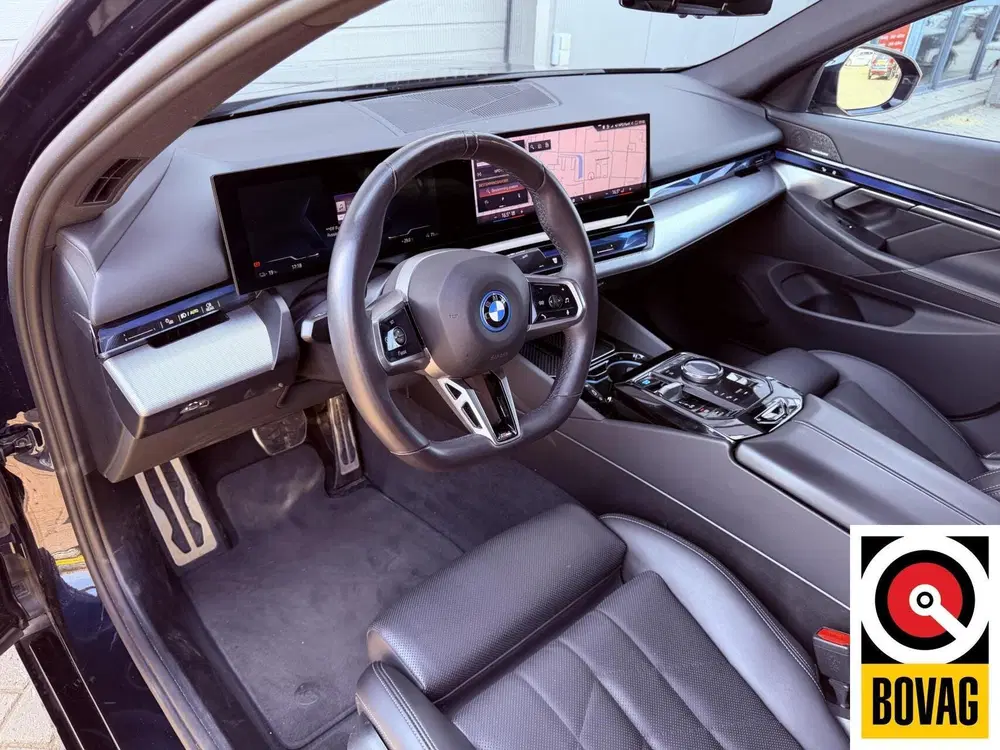 BMW i5 eDrive40 84 kWh uit 2024, foto 13
