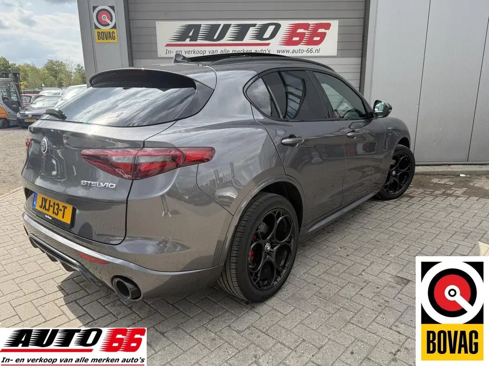Alfa Romeo Stelvio 2.2 JTD AWD Veloce uit 2022, foto 4
