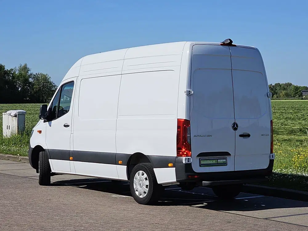 Mercedes-Benz Sprinter 317 l2h2 mbux rwd euro6 uit 2024, foto 6