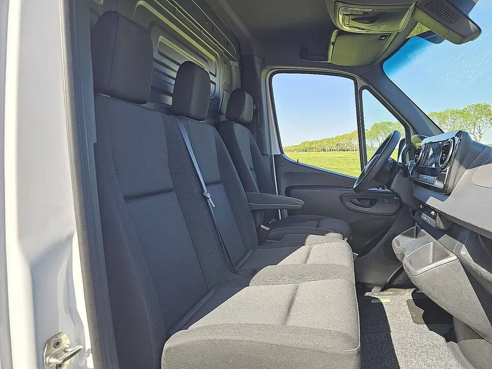 Mercedes-Benz Sprinter 317 l2h2 mbux rwd euro6 uit 2024, foto 7