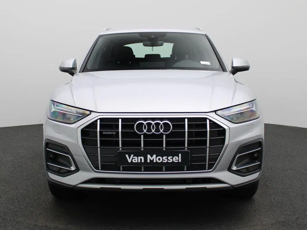 Audi Q5 50 TFSI e Advanced edition 299 PK uit 2025, foto 2