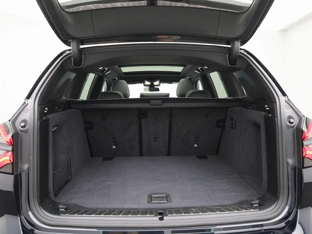 BMW iX3 M-Sport 80 kWh uit 2023, foto 14