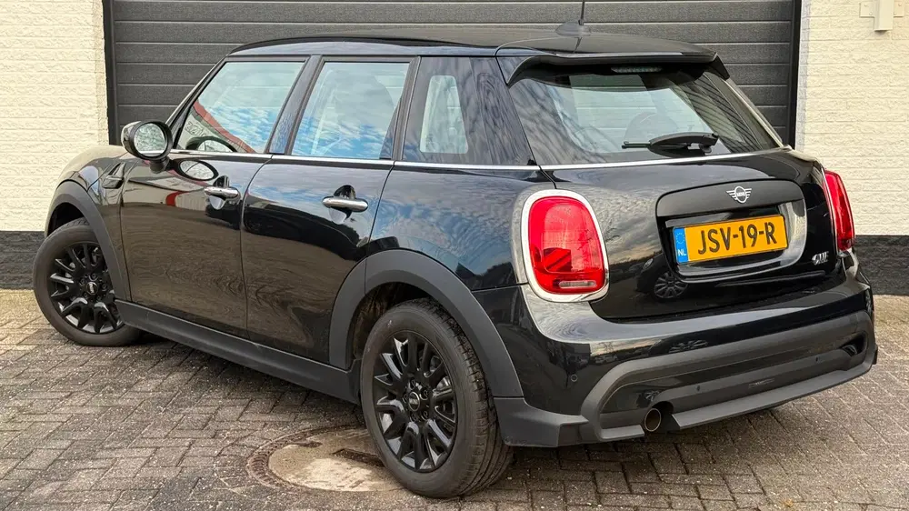 Mini One 1.5 One Business Edition uit 2022, foto 2
