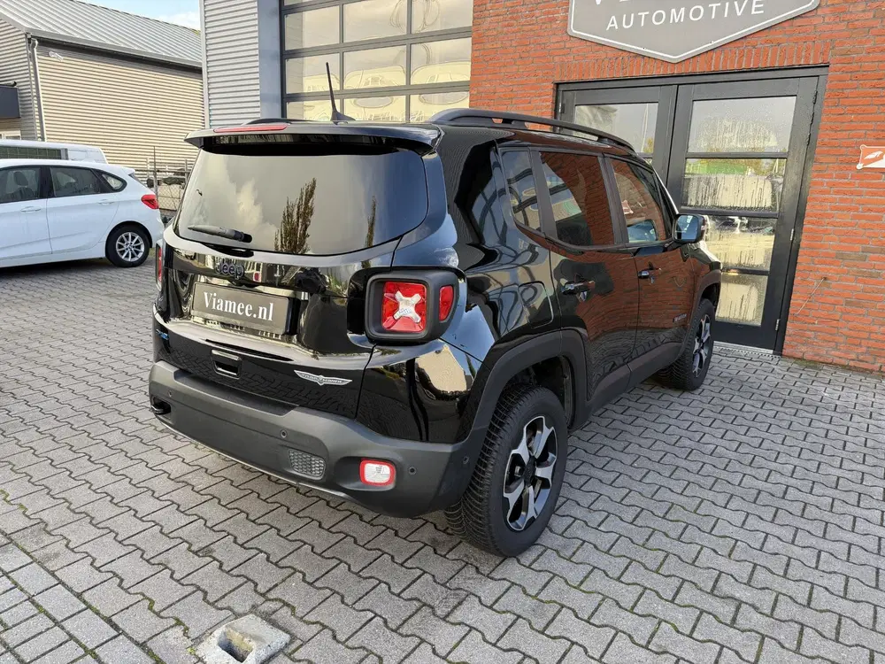 Jeep Renegade 4xe 240 Plug-in Hybrid Electric Trailhawk uit 2022, foto 3