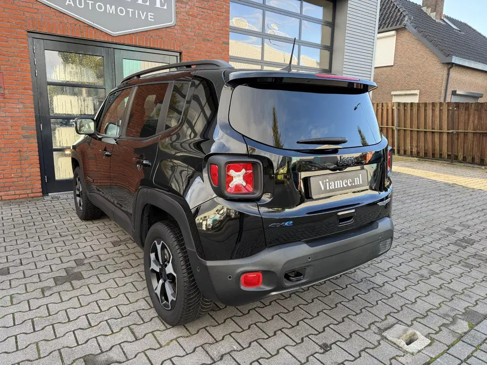 Jeep Renegade 4xe 240 Plug-in Hybrid Electric Trailhawk uit 2022, foto 4