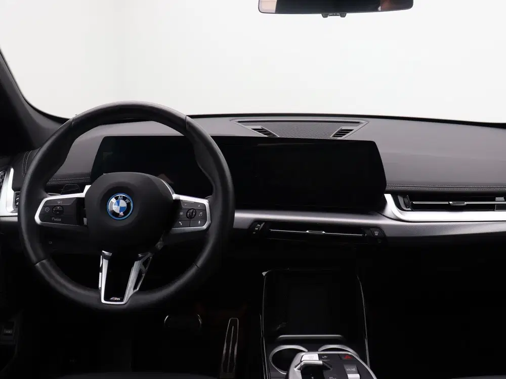 BMW iX1 eDrive20 M Sport Edition (bj 2025 uit 2025, foto 12