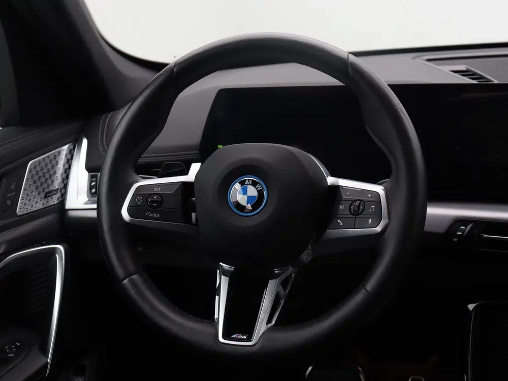 BMW iX1 eDrive20 M Sport Edition (bj 2025 uit 2025, foto 2