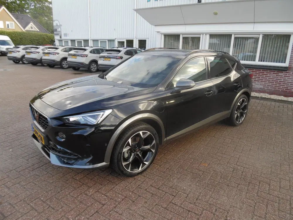 Cupra Formentor 1.4 TSI e-Hybrid Essential (bj 2023) uit 2023, foto 2