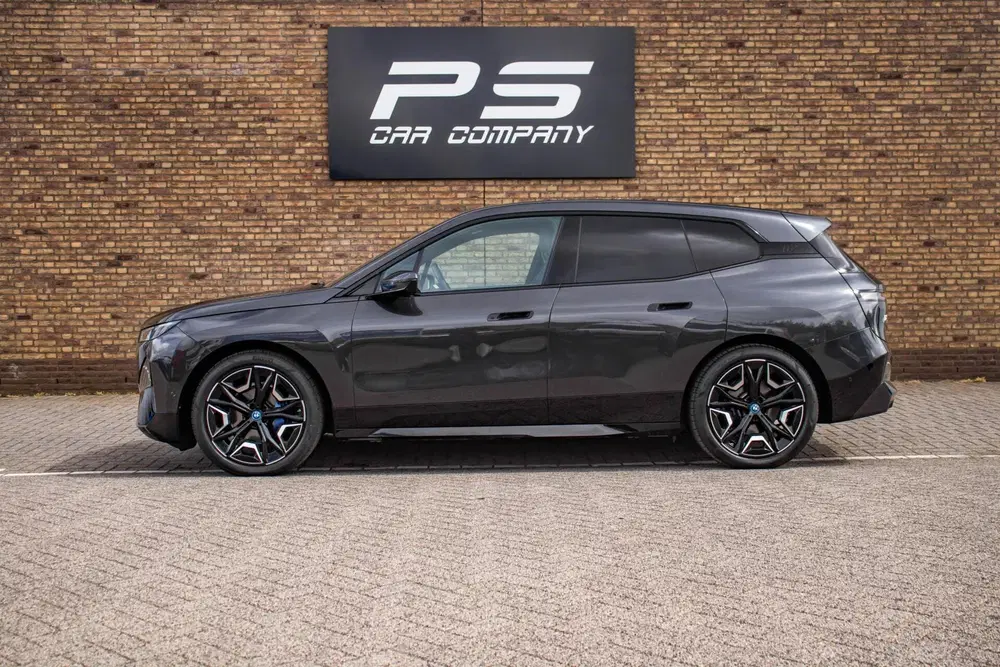 BMW iX xDrive40 Sport Edition 77 kWh uit 2022, foto 3