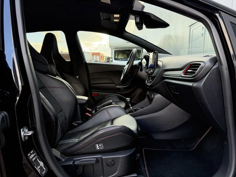 Ford Fiesta 1.5 Ecoboost ST-X PERFORMANCE uit 2023, foto 14