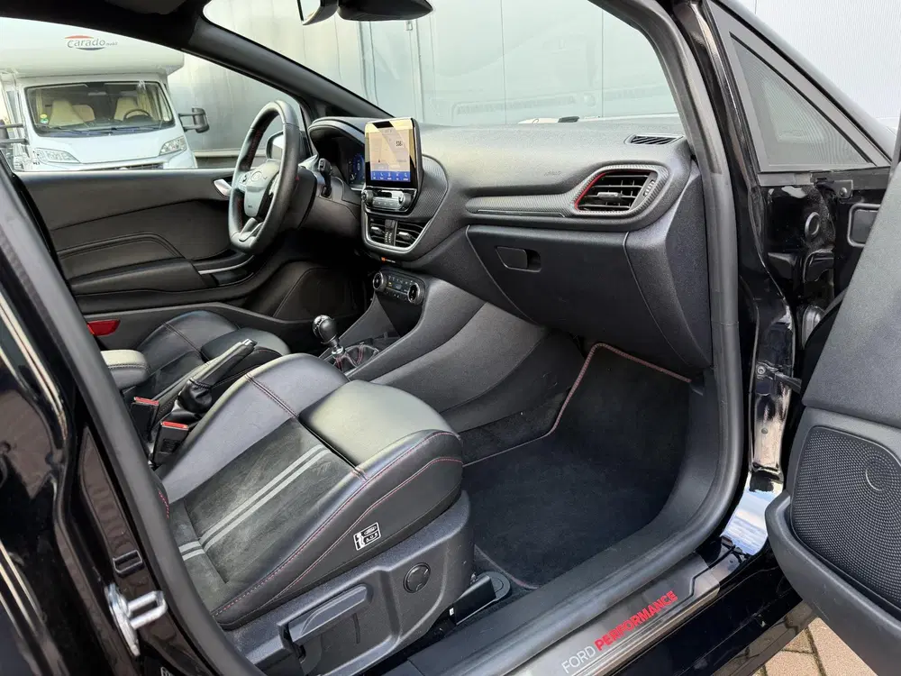 Ford Fiesta 1.5 Ecoboost ST-X PERFORMANCE uit 2023, foto 15