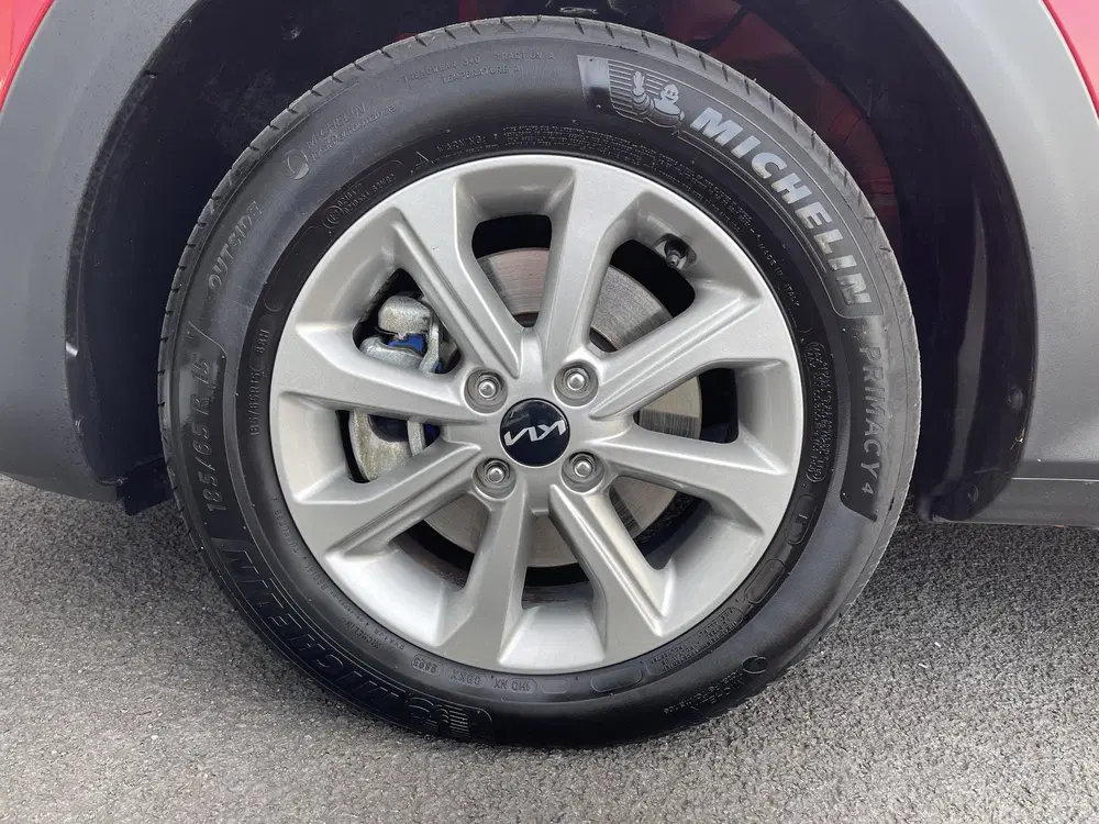 Kia Stonic 1.0 T-GDi MHEV DynamicLine Navigatie uit 2024, foto 9