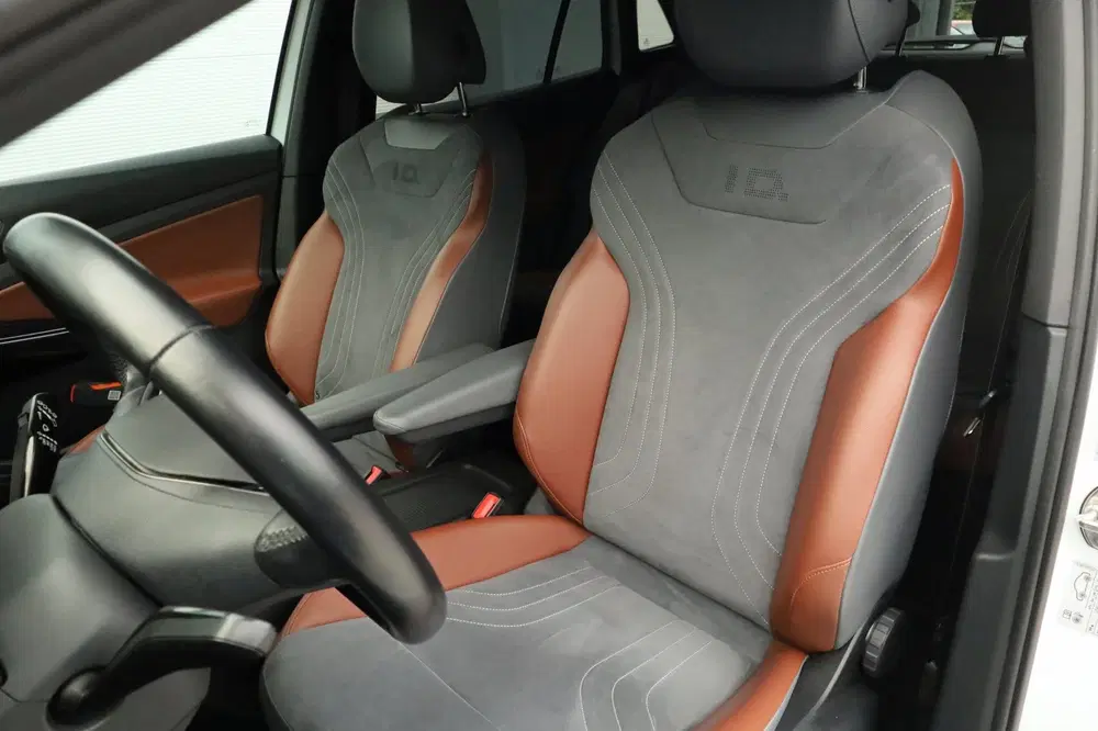Volkswagen ID.4 1st Carplay Adaptief IQ Stoel- Stuurverwar uit 2021, foto 14