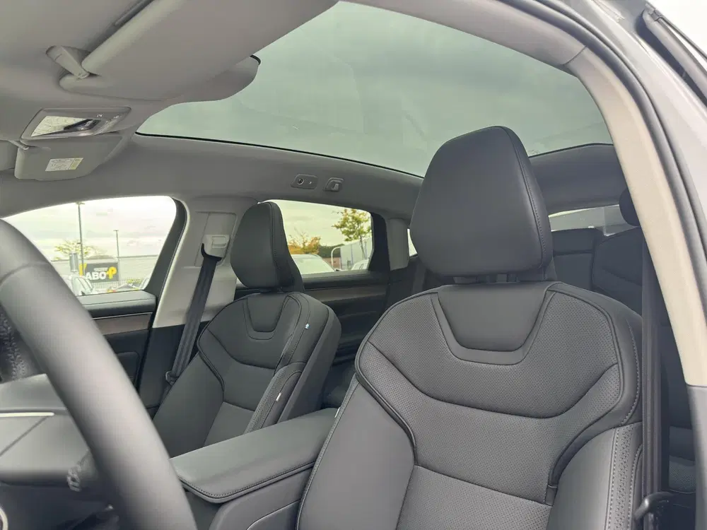 Volvo ES90 Single Motor Extended Range Plus Launch Ed uit 2026, foto 7