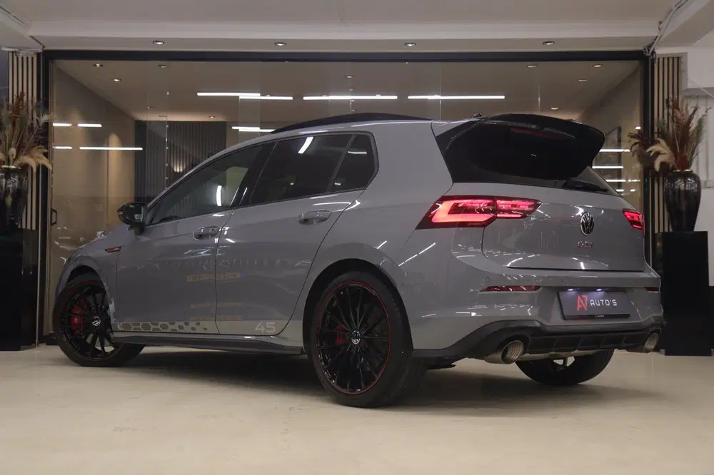 Volkswagen Golf 2.0 TSI GTI 45 JAHRE CLUBSPORT AKRA uit 2022, foto 2