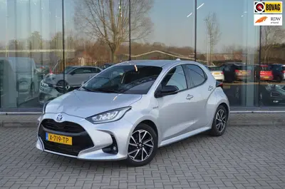 Toyota Yaris 1.5 Hybrid Dynamic uit 2020