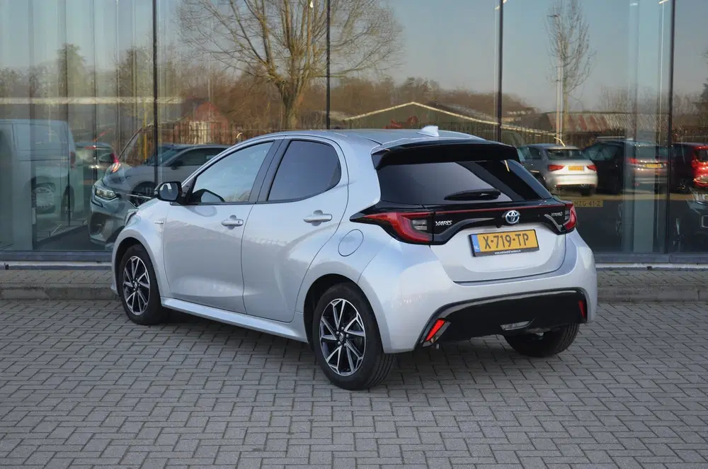 Toyota Yaris 1.5 Hybrid Dynamic uit 2020, foto 3