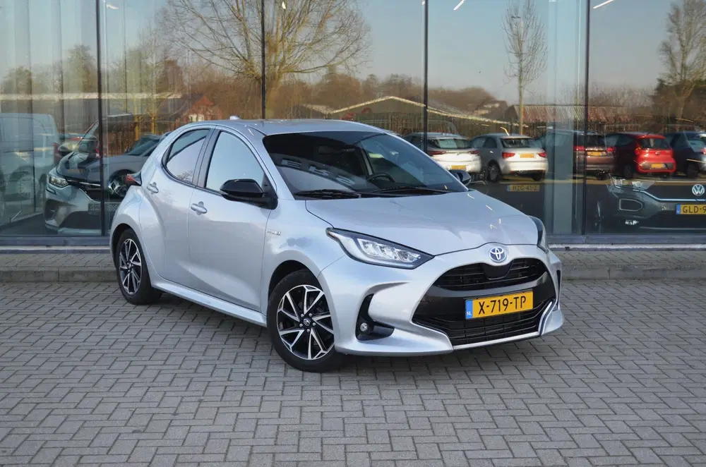 Toyota Yaris 1.5 Hybrid Dynamic uit 2020, foto 6