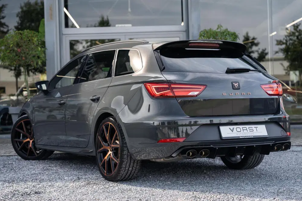 SEAT Leon 2.0 TSI CUPRA R 4Drive Carbon Pano Beats B uit 2019, foto 4