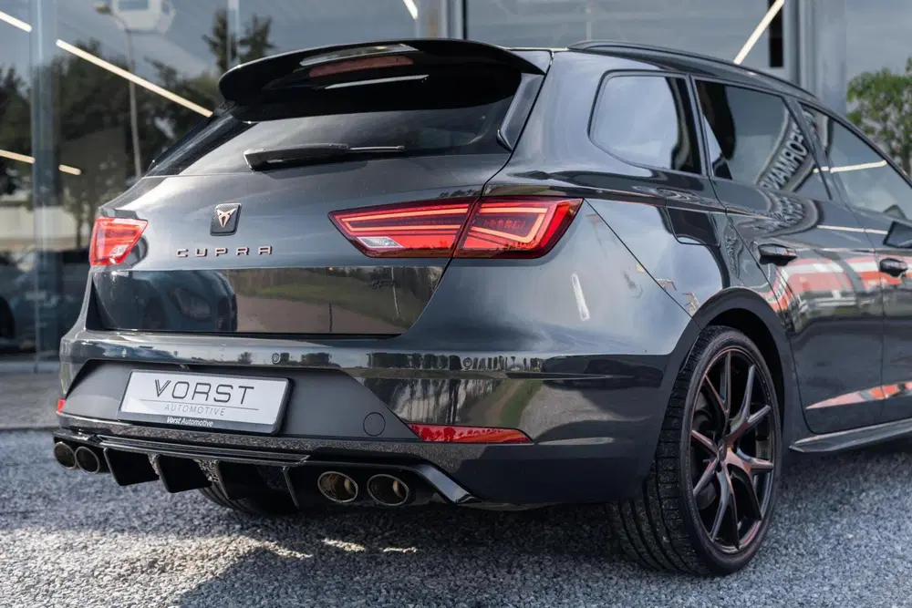 SEAT Leon 2.0 TSI CUPRA R 4Drive Carbon Pano Beats B uit 2019, foto 9