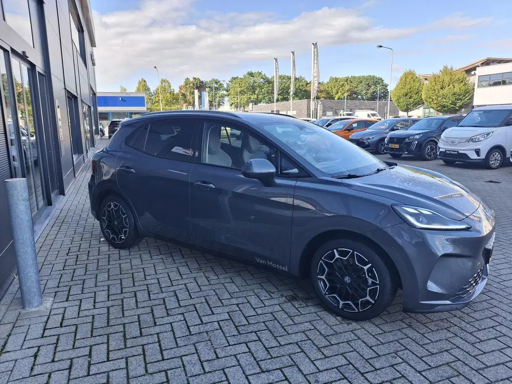 MG MG4 4 EV Urban Long Range Premium 54 kWh uit 2026, foto 3